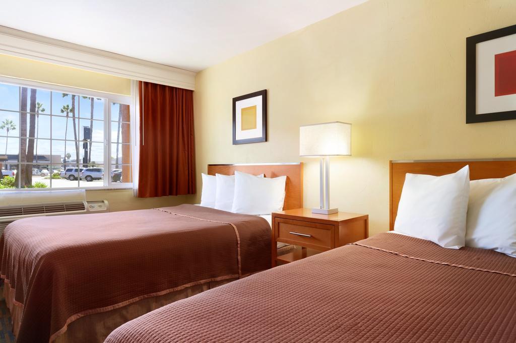 Howard Johnson By Wyndham Sea World 2*