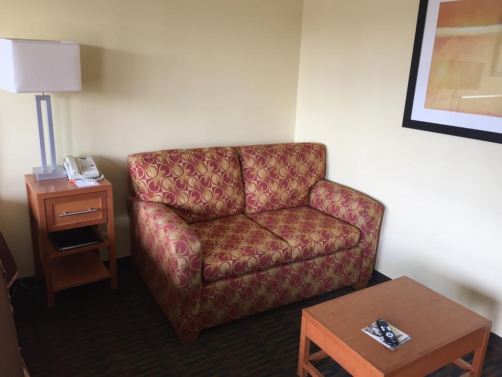 Howard Johnson By Wyndham Sea World 2*